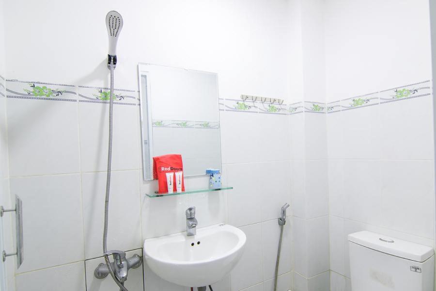 Hôtel Reddoorz Hoang Tuan à Hô Chi Minh-Ville Extérieur photo
