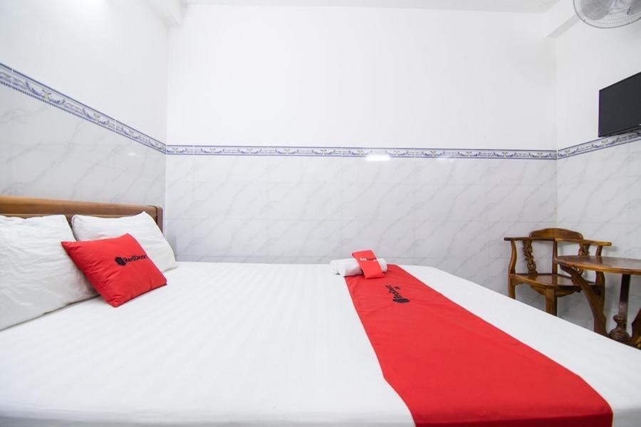 Hôtel Reddoorz Hoang Tuan à Hô Chi Minh-Ville Extérieur photo