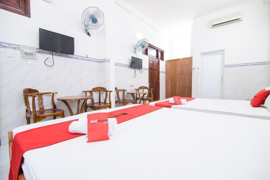 Hôtel Reddoorz Hoang Tuan à Hô Chi Minh-Ville Extérieur photo