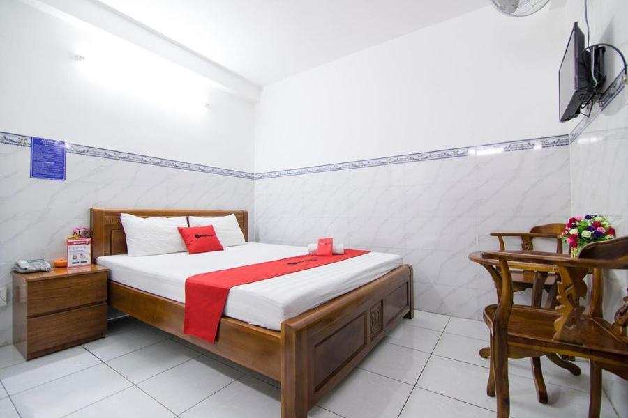 Hôtel Reddoorz Hoang Tuan à Hô Chi Minh-Ville Extérieur photo